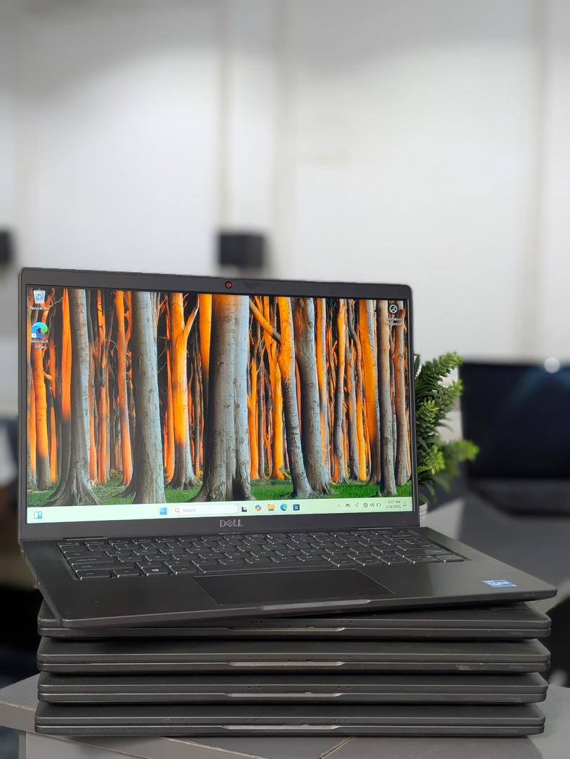 dell latitude 7420 (11th gen) dell latitude 7420 (11th gen)
