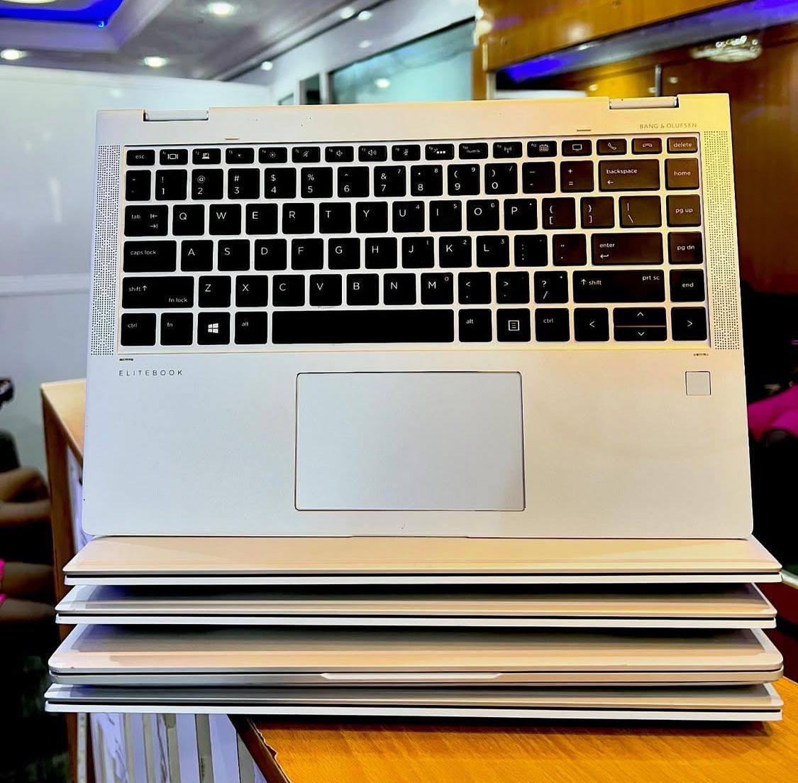 hp 1040 g7 x360 intel core i7 10th gen 16gb ram 512gb ssd hp 1040 g7 x360 intel core i7 10th gen 16gb ram 512gb ssd
