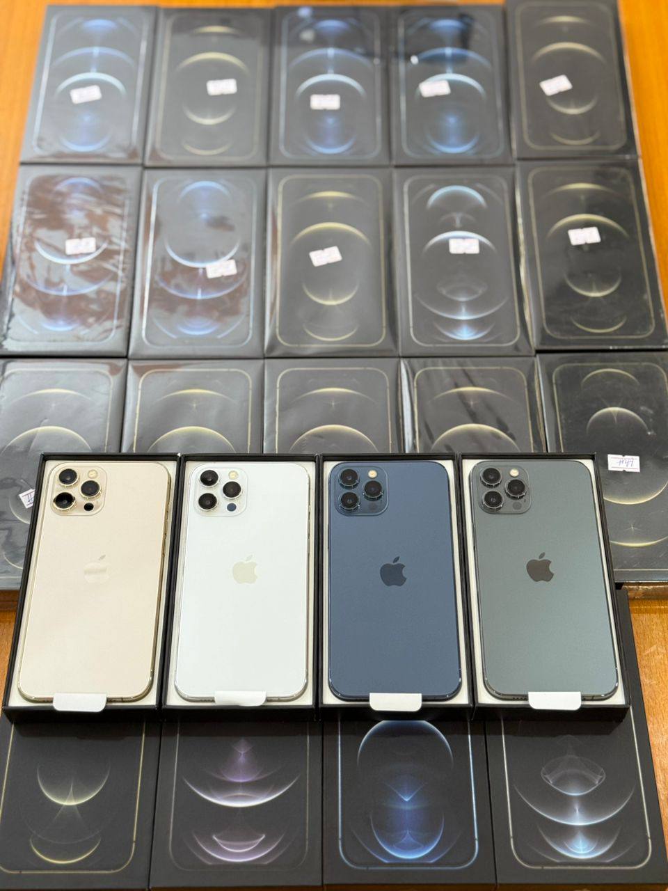open box(new) 12 pro max (128gb) open box(new) 12 pro max (128gb)