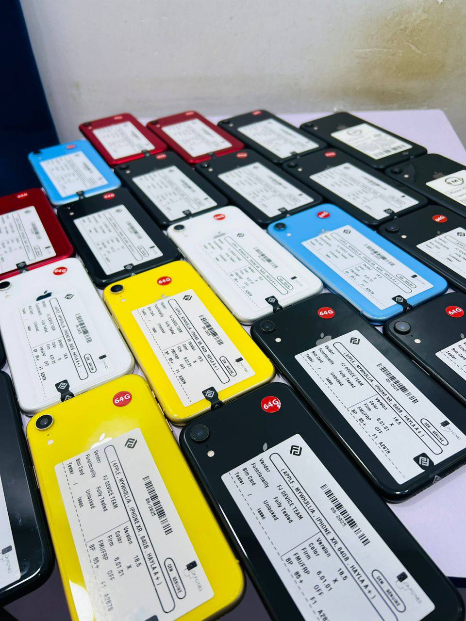 iphone xr ( 128gb ) iphone xr ( 128gb )